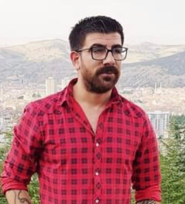 Miras Parası İçin Kardeşini Başından Vurarak Öldürdü