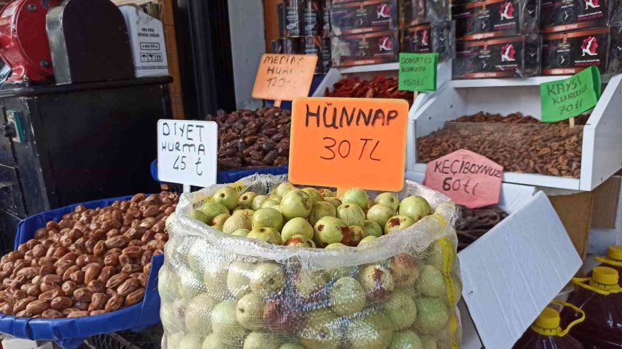 Eskişehir’de Çin Hurmasına Yoğun Talep