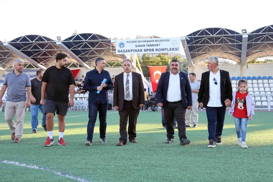 Başkan Yalçın’dan Başakpınarspor’a Destek