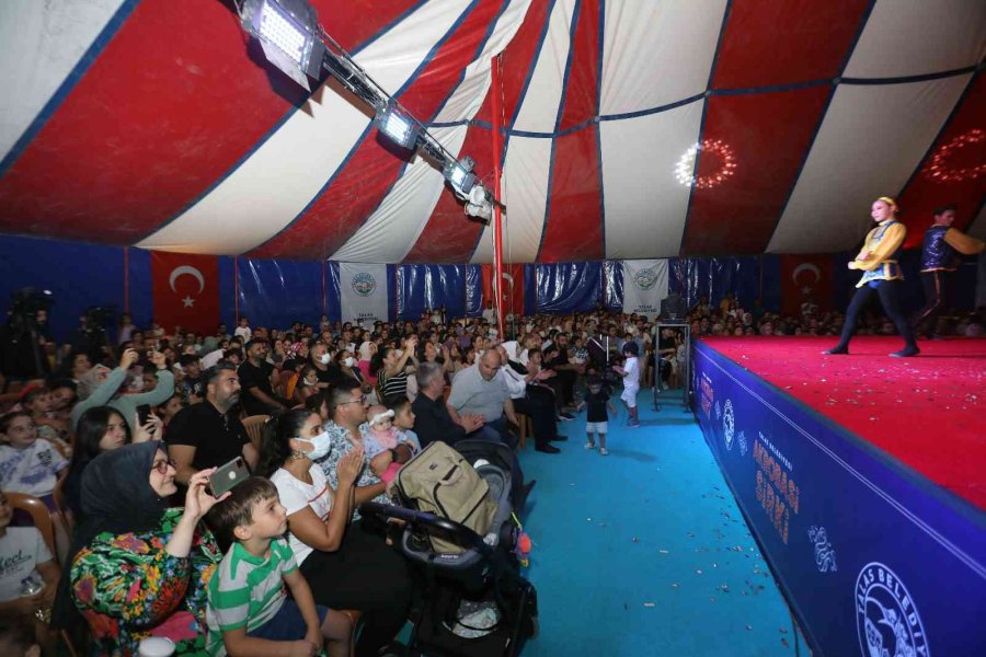 Akrobasi Sirki İz Bıraktı