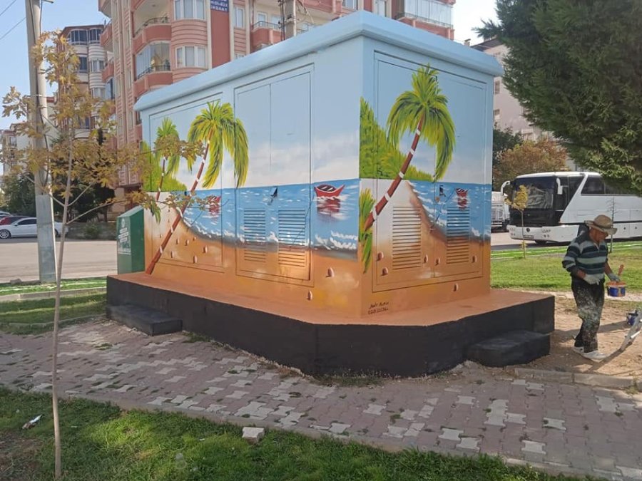 Aksaray Belediyesi Tahrip Edilen Trafo Ve Duvarları Sanatsal Boyamalarla Süslüyor