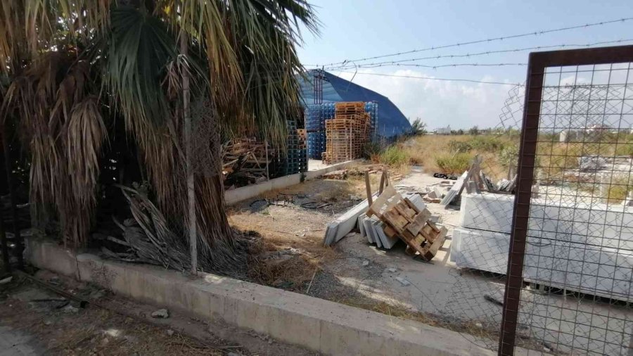 Palet Hırsızlarının Rahatlığı ‘pes’ Dedirtti