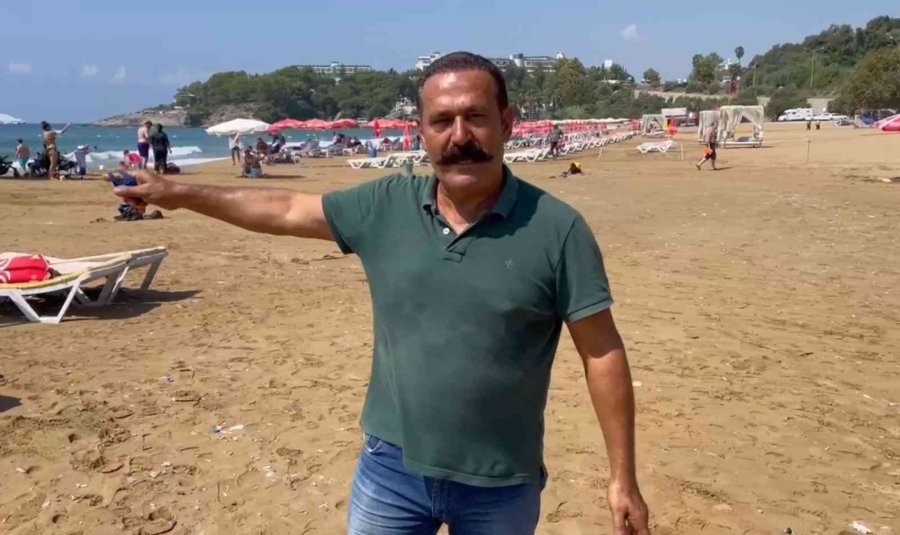 Dalgalar Plajı Göle Çevirdi, İşletmeci Neye Uğradığını Şaşırdı