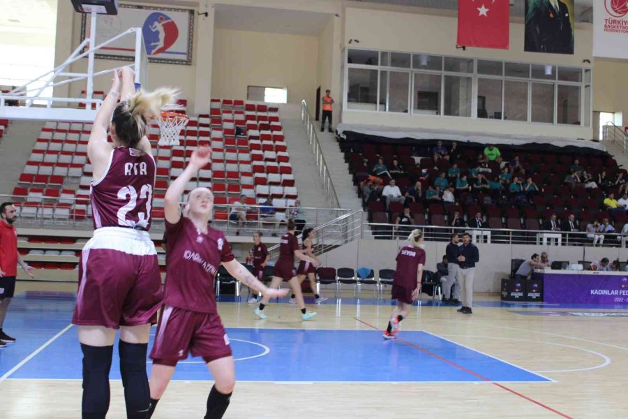 Kadınlar Basketbol Süper Ligi Ekipleri Eskişehir’de Buluştu