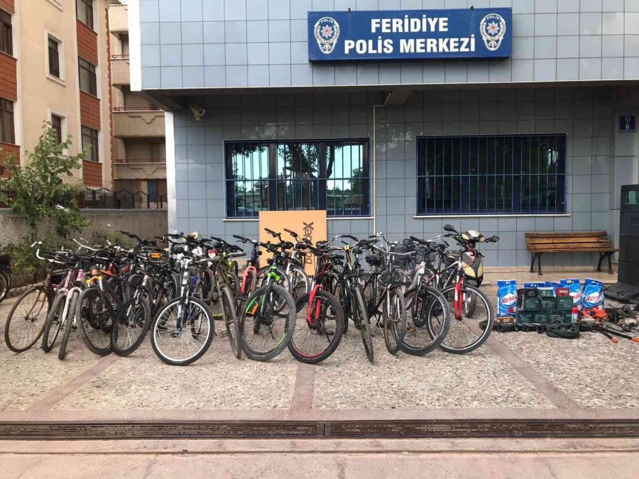 Konya’da Çalıntı 34 Bisiklet Ele Geçirildi