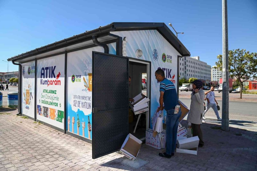 Selçuklu’da Atık Kumbaram Projesi Yoğun İlgi Görüyor