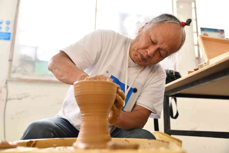 Yabancı Sanatçılar Sempozyumu Değerlendirdi