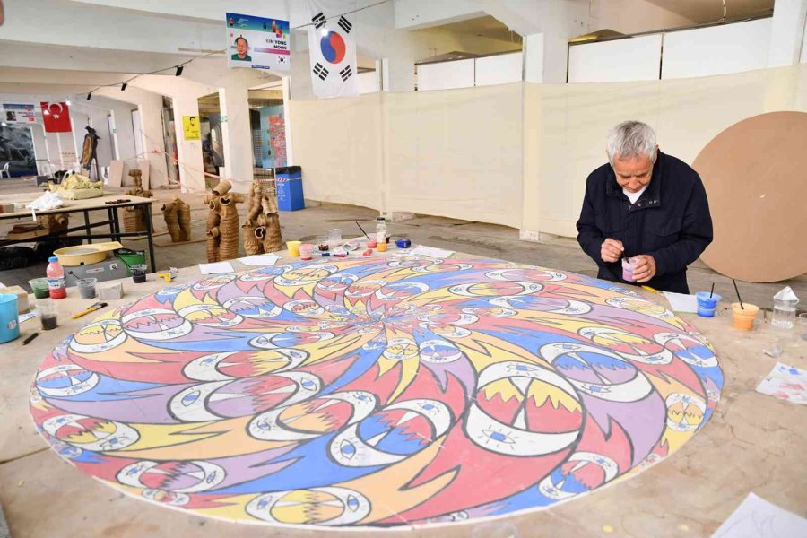 Yabancı Sanatçılar Sempozyumu Değerlendirdi