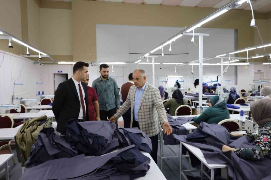 Yahyalılı Kadınların ‘tekstil Atölyesi’ Mutluluğu