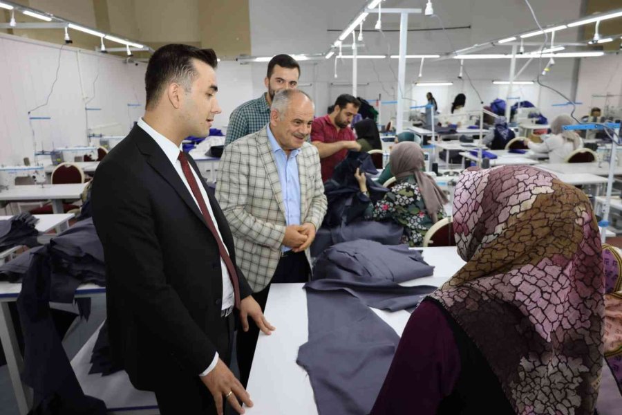 Yahyalılı Kadınların ‘tekstil Atölyesi’ Mutluluğu