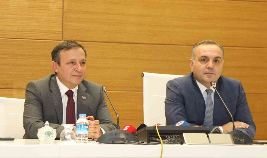 Erü’de Devir Teslim Töreni