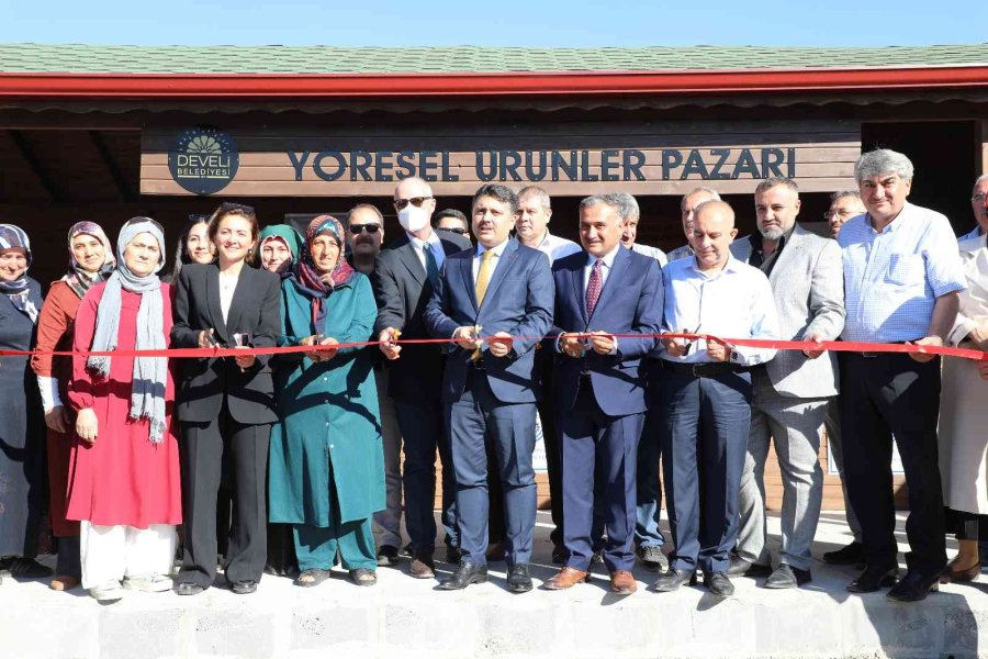 Develi Yöresel Ürünler Pazarı Hizmete Açıldı