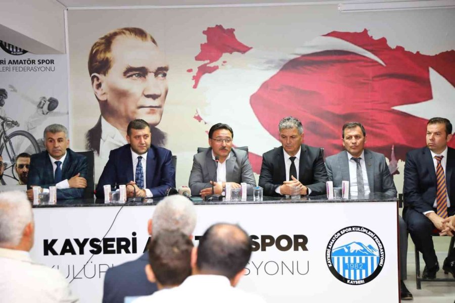 Kayseri 1. Amatör Küme Şampiyonlarına Plaket