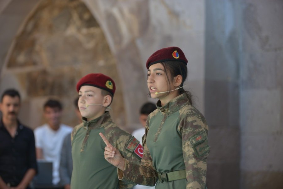 786 Yıllık Handa Şed Kuşanma Töreni