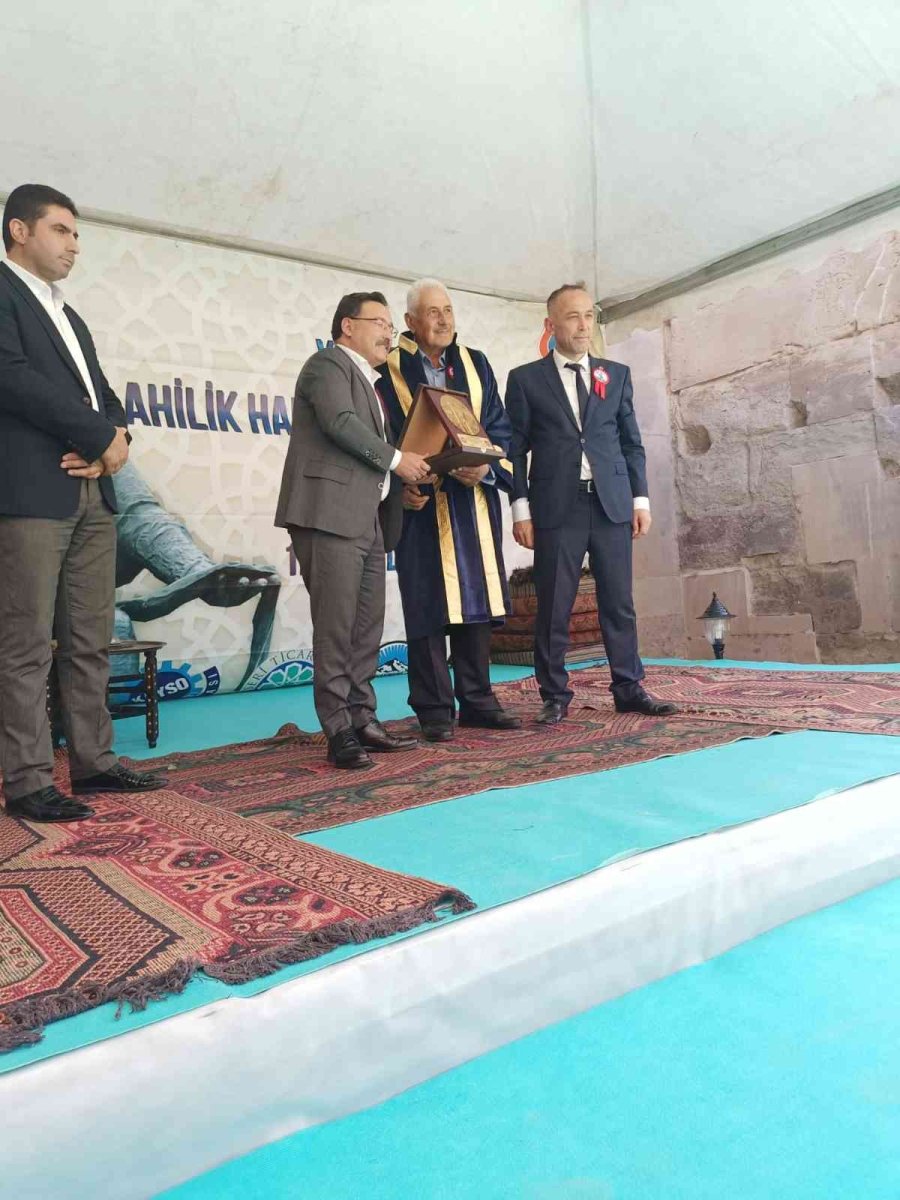 786 Yıllık Handa Şed Kuşanma Töreni