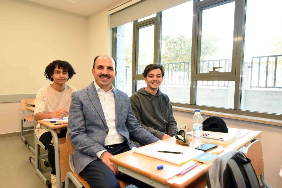 Başkan Altay: “yarınlar İçin En Büyük Ümidimiz Gençlerdir”