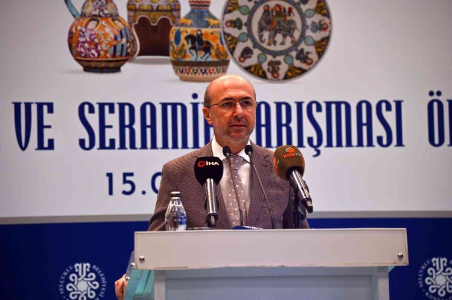 Yaşayan Miras Ulusal Çini Ve Seramik Yarışması’nda Ödüller Sahiplerini Buldu