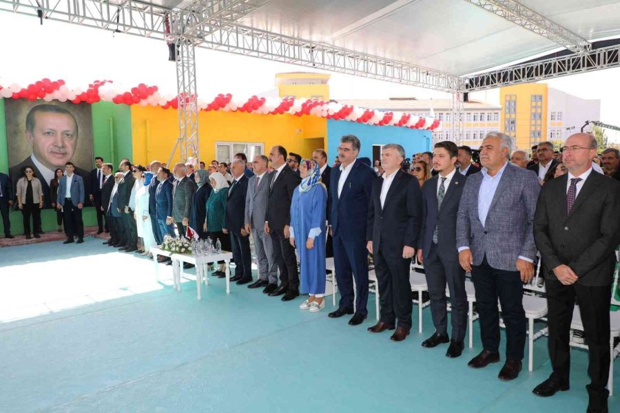 Binali Yıldırım: “masalar Kuruluyor, Masalar Dağılıyor Ama Biz Her Gün Yeni Bir Hizmeti Paylaşmanın Gururunu Yaşıyoruz”