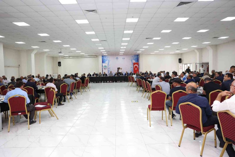 Başkan Büyükkılıç’ın Muhtar Toplantılarındaki Durağı Pınarbaşı Oldu