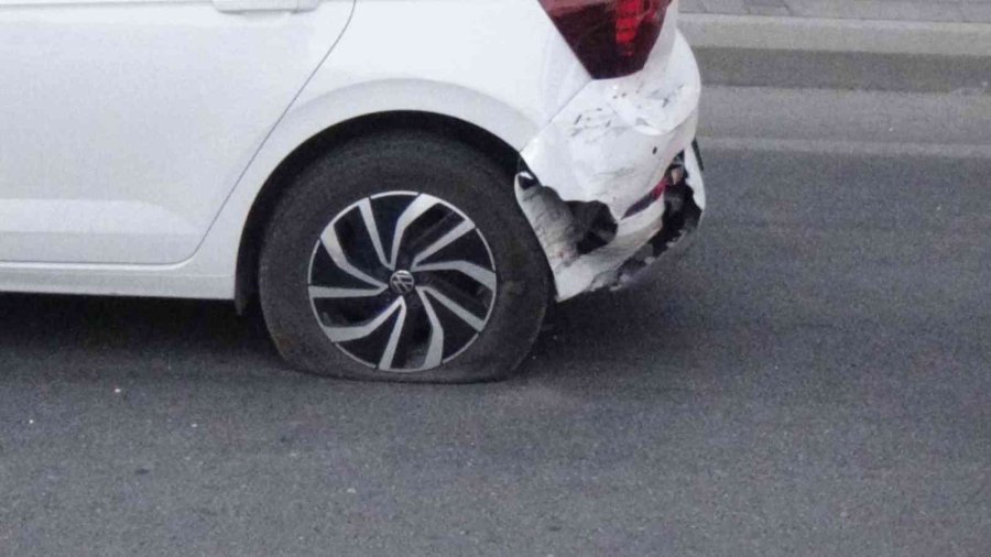 Kayseri’de 6 Araçlı Zincirleme Kaza: 2 Yaralı