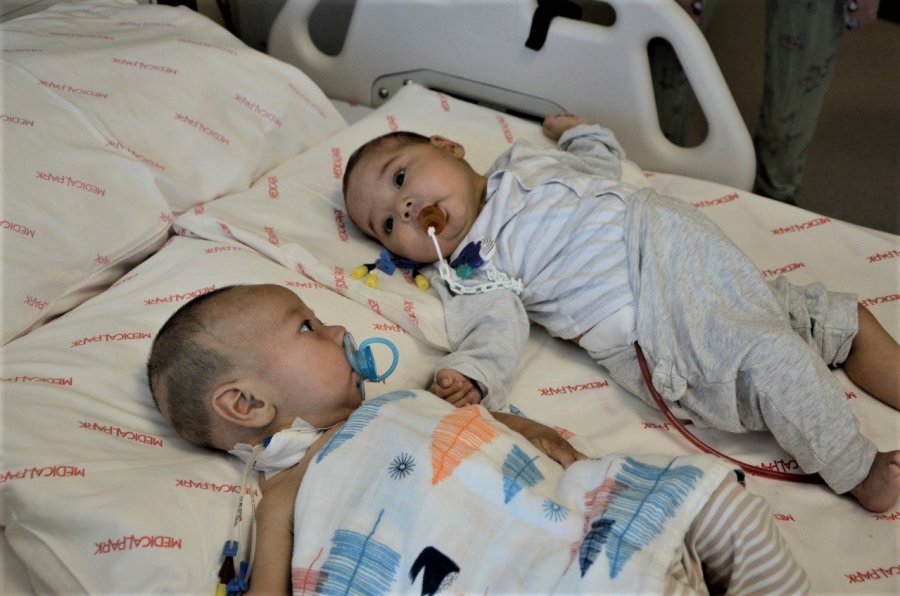 Çapraz Nakil Kırgızistanlı 2 Aileyi Antalya’da Birbirine Bağladı