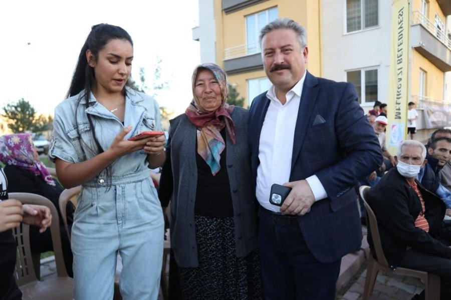 Palancıoğlu: "mahalle Buluşmaları, Bu Hafta 5 Ayrı Semtte Coşku, Barış Ve Kardeşlik İçinde Gerçekleştirilecek"