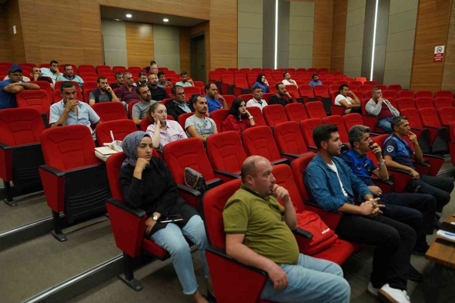 Melikgazi Belediyesi Çalışanlarına Hizmet İçi Eğitim Semineri