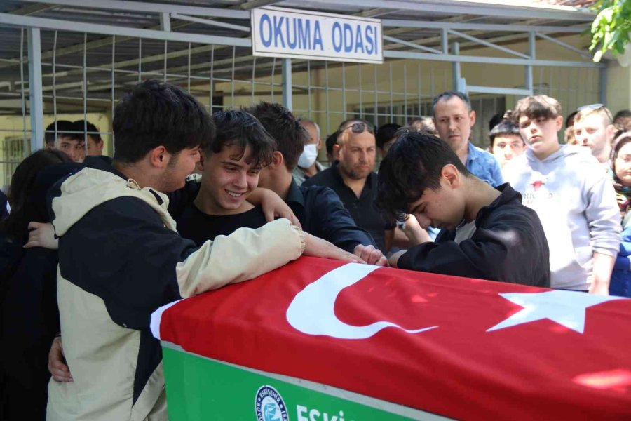 4 Kişinin Öldüğü Kazadaki Servis Şoförü Hakim Karşısında