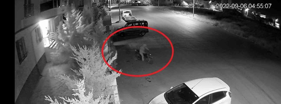 Aksaray’da 10 Ayrı Hırsızlık Olayının 4 Şüphelisi Tutuklandı