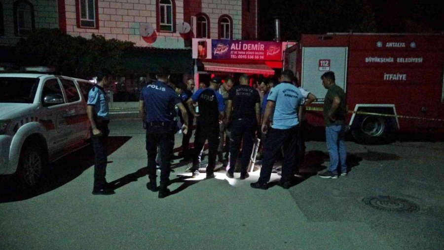 Kayıp Gencin Kanalizasyonda Elektik Akımına Kapıldığı İhbarı Ekipleri Alarma Geçirdi