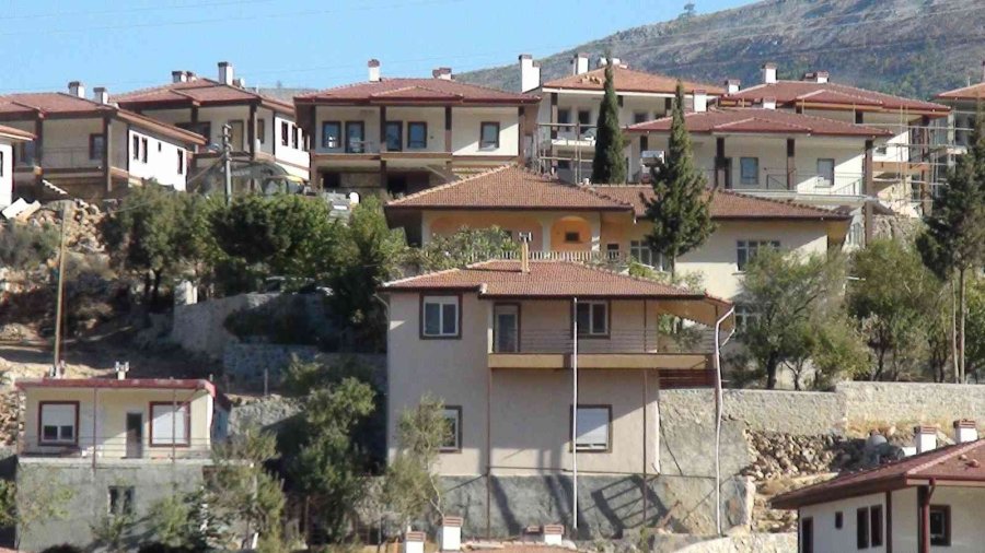 Antalya’da Orman Yangını Sonrası Devlet Adeta Yeni Bir Köy İnşa Etti