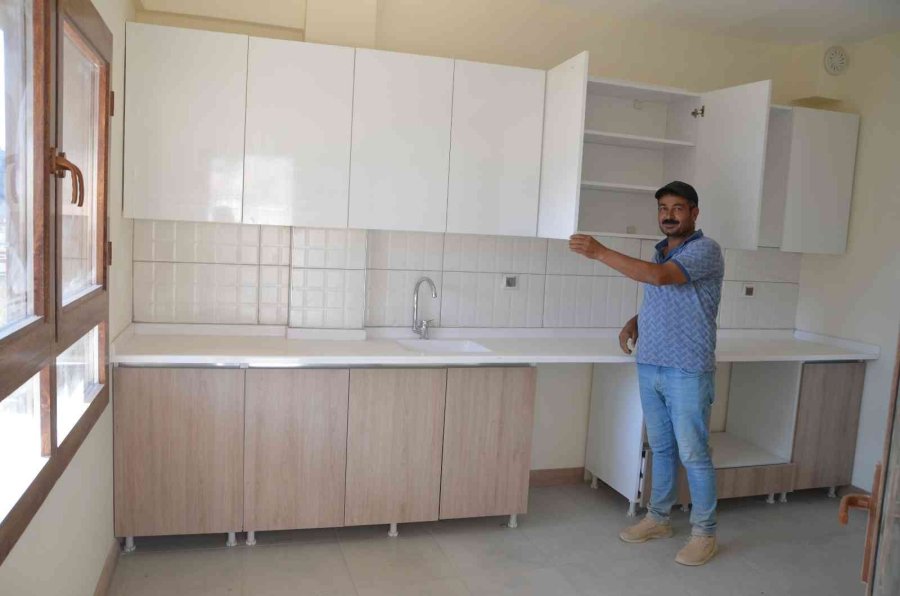 Antalya’da Orman Yangını Sonrası Devlet Adeta Yeni Bir Köy İnşa Etti