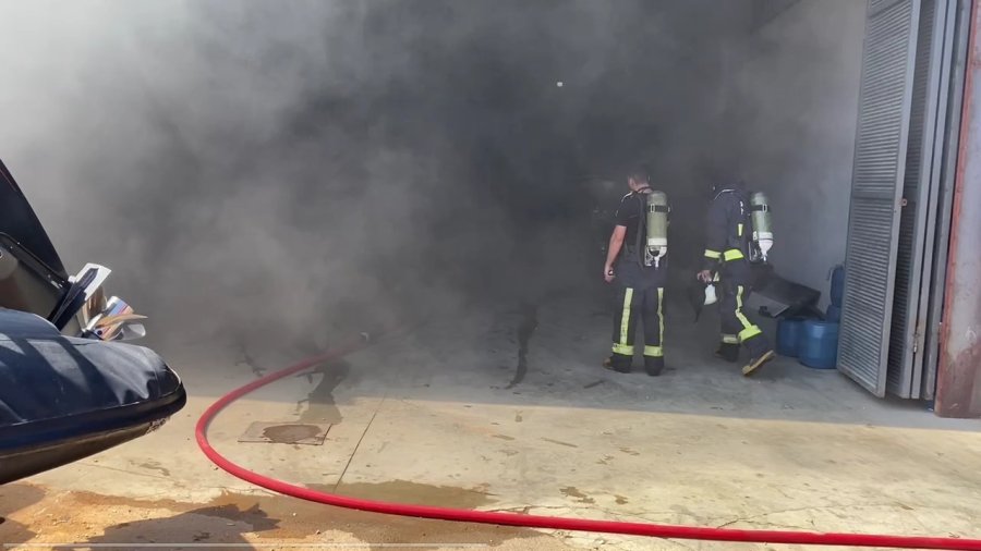 Tekne Bakımı Yapılan Depoda Yangın Çıktı: 1 Yaralı