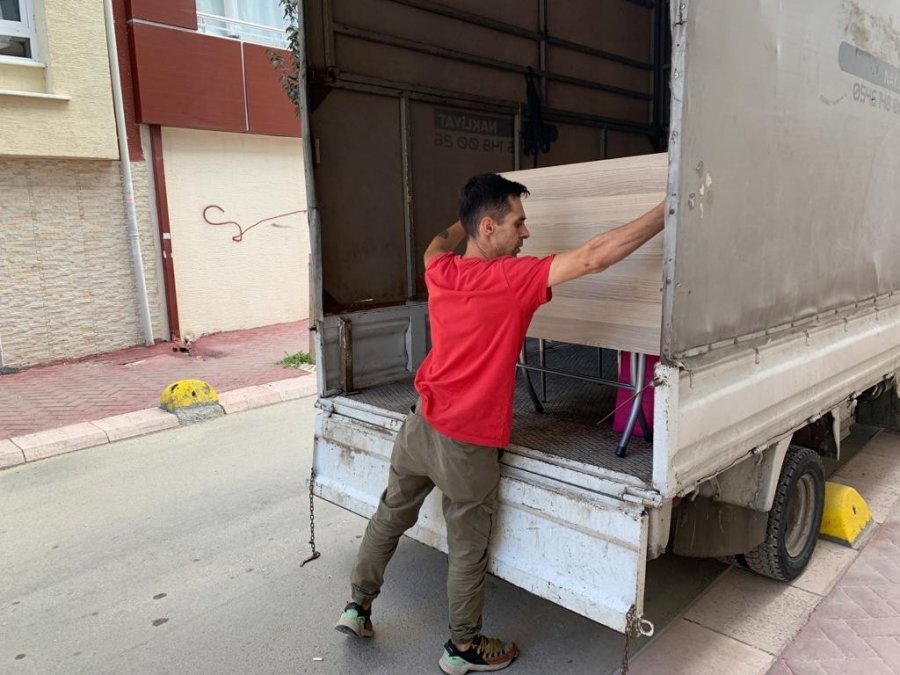 Kira Artışlarının Son Kurbanı Nakliyeciler Oldu