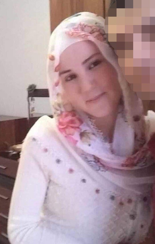 Motosikletin Çarptığı Hamile Anne Ve Karnındaki İkiz Bebekler Hayatını Kaybetti