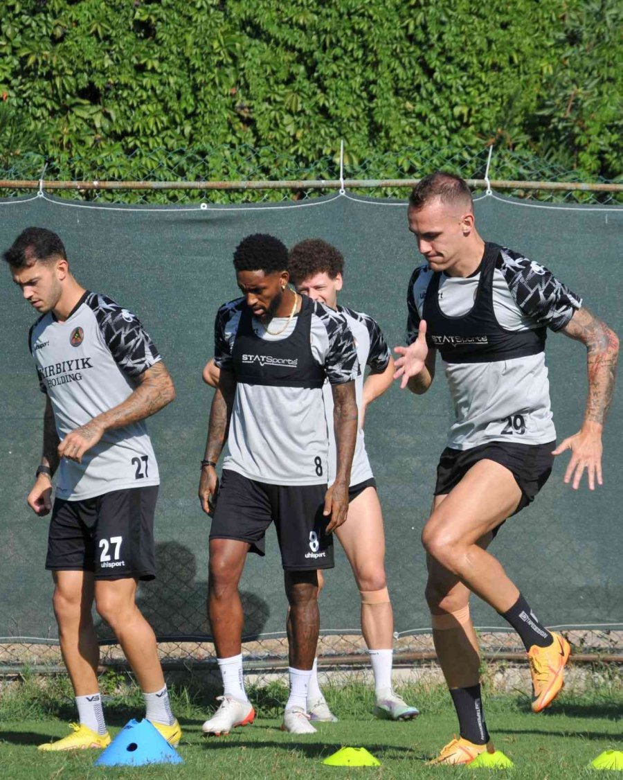 Corendon Alanyaspor, Fenerbahçe Maçı Hazırlıklarını Tamamladı