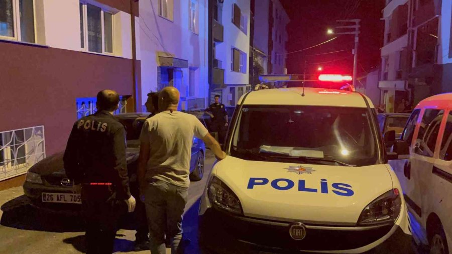 Evde Çıkan Tartışma Kanlı Bitti: 1 Ölü