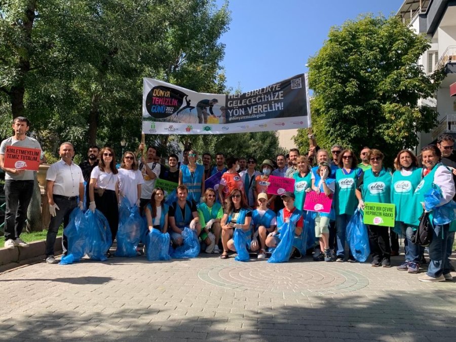 Başkan Ataç, Vatandaşlar Birlikte Çöp Topladı