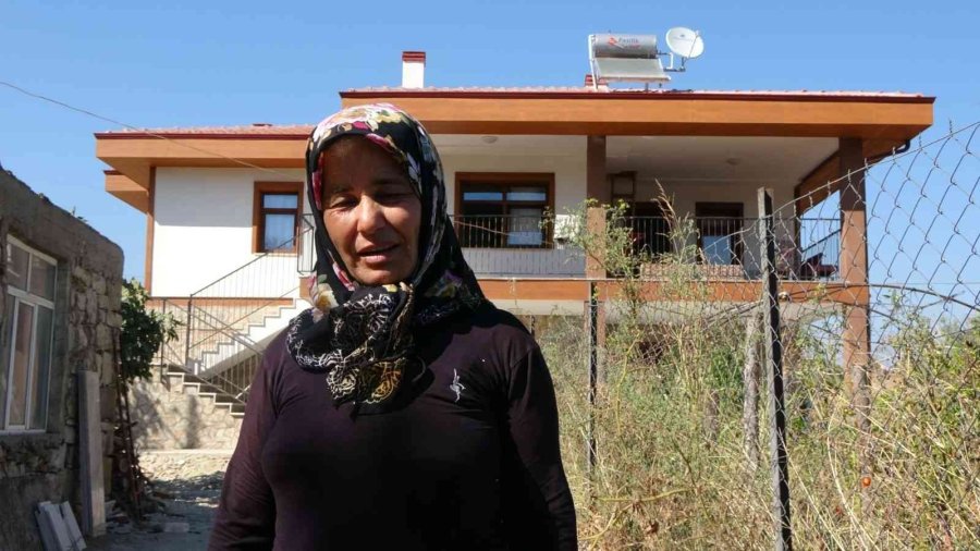 Manavgatlı Yangın Zedeler: "biz Devletimize Ve Toki’ye Güvendik, Şimdi Evimizde Oturuyoruz. Herkes Güvensin"