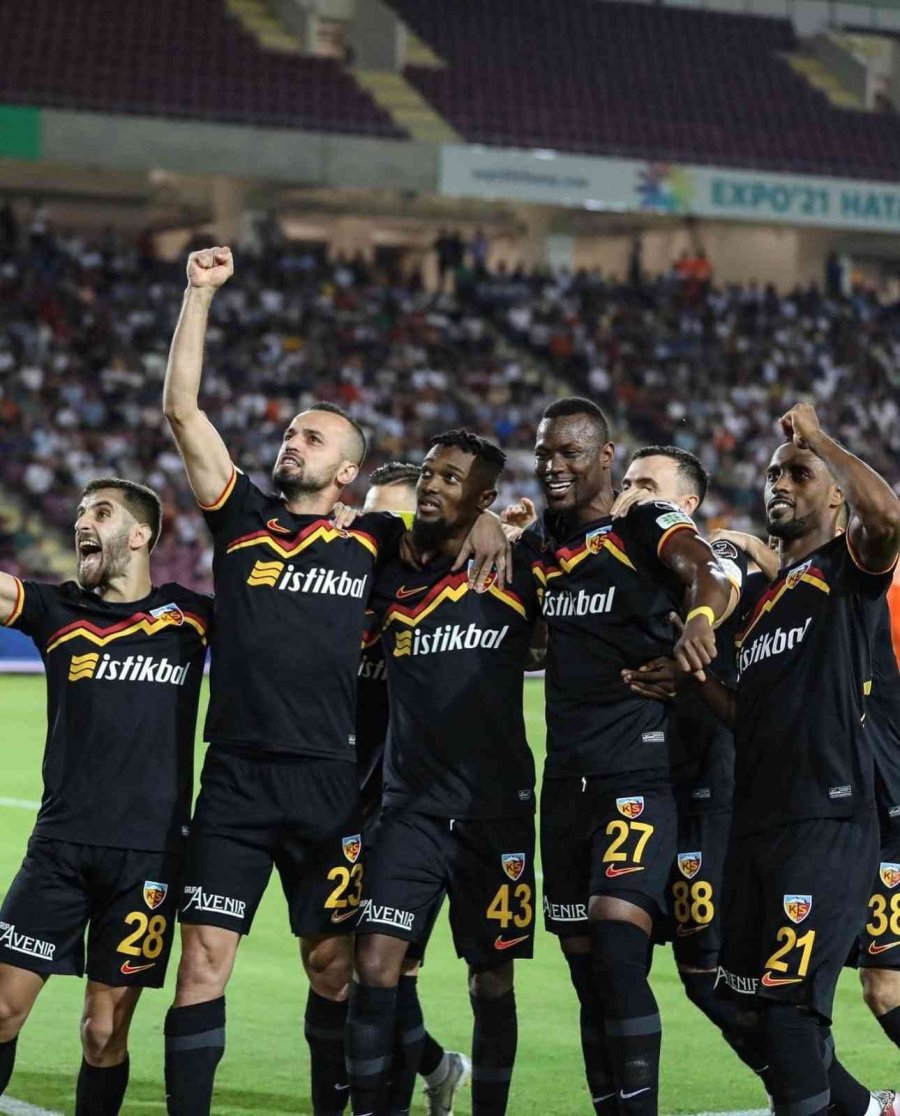 Bernard Mensah İlk Golünü Attı