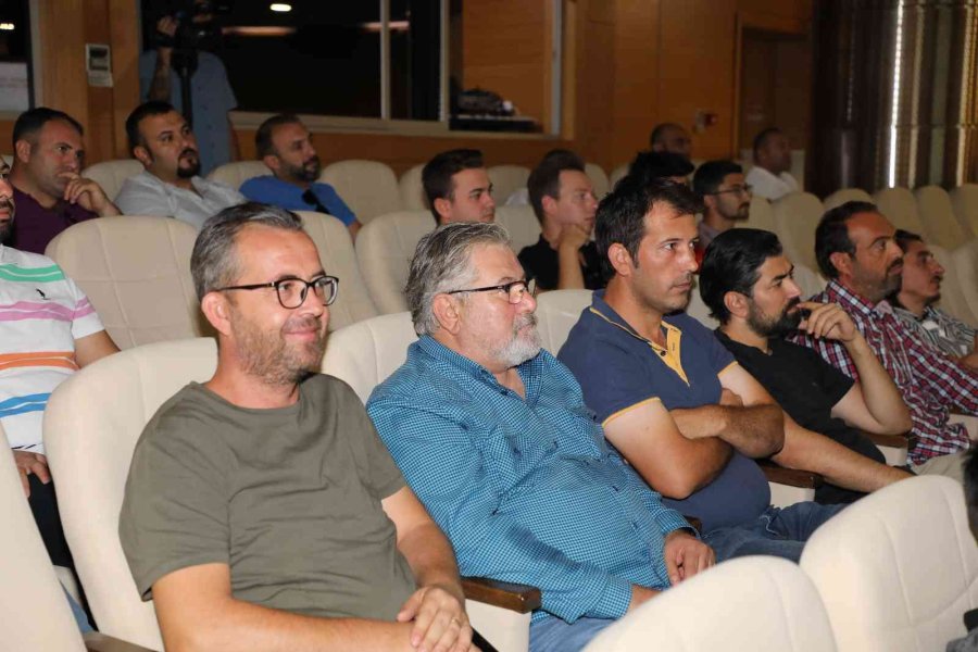 Büyükşehir Personeline Eşitlik Eğitimi