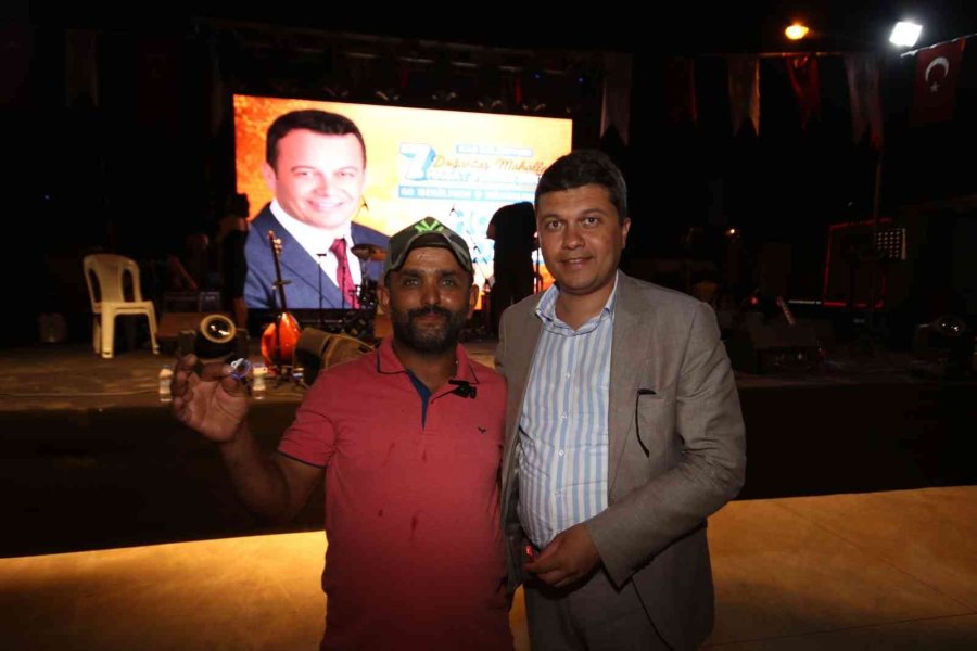 1,5 Kilo Balı 33 Saniyede Yedi, Birinciliği Kimseye Kaptırmadı