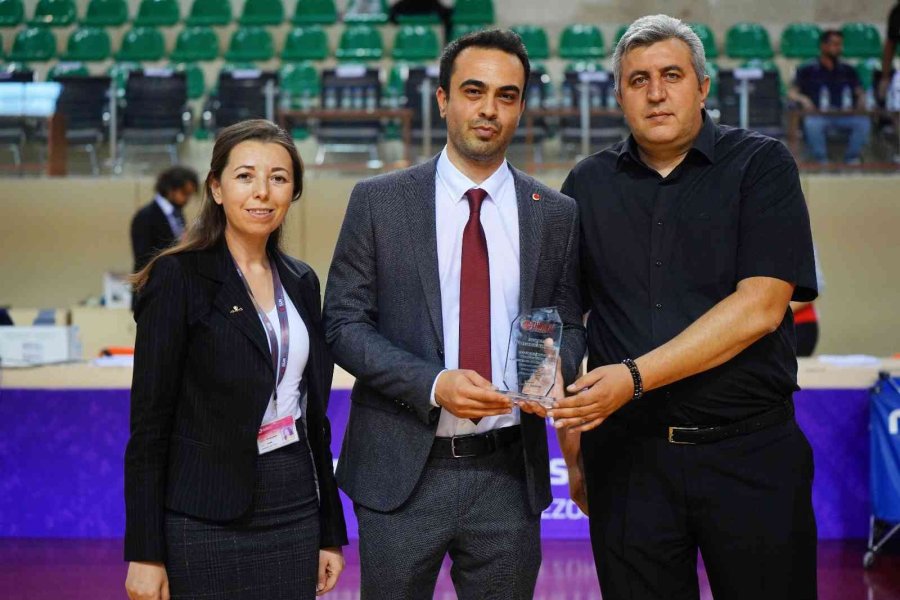 Kadınlar Federasyon Kupası’nda Şampiyon Tarsus Belediyesi