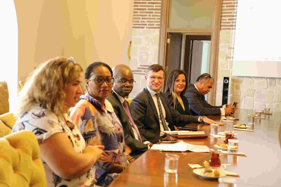 Eskişehir’de Fildişi Cumhuriyeti İle Tarım Zirvesi Gerçekleştirildi