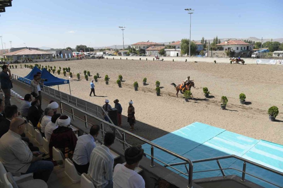 Atlı Okçuluk Türkiye Şampiyonası Kayseri’de Yapıldı