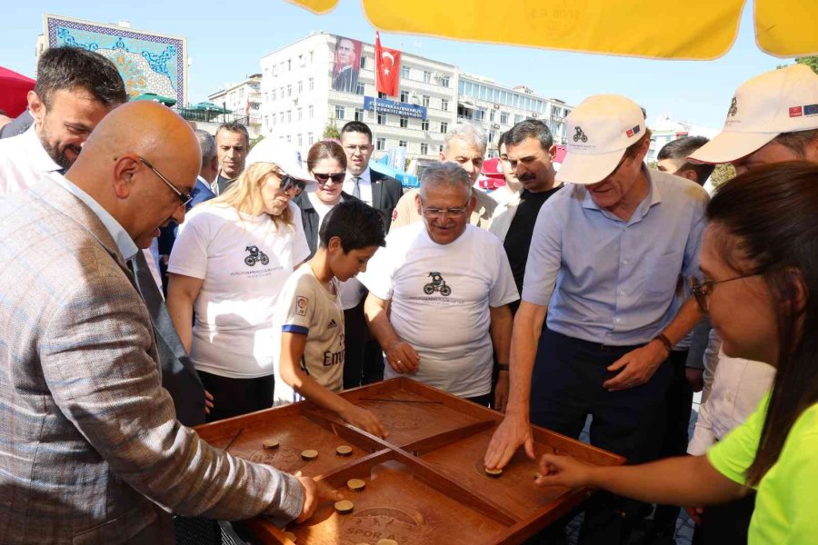 Kayseri’de Büyükşehir İle Hareketli Bir Gün