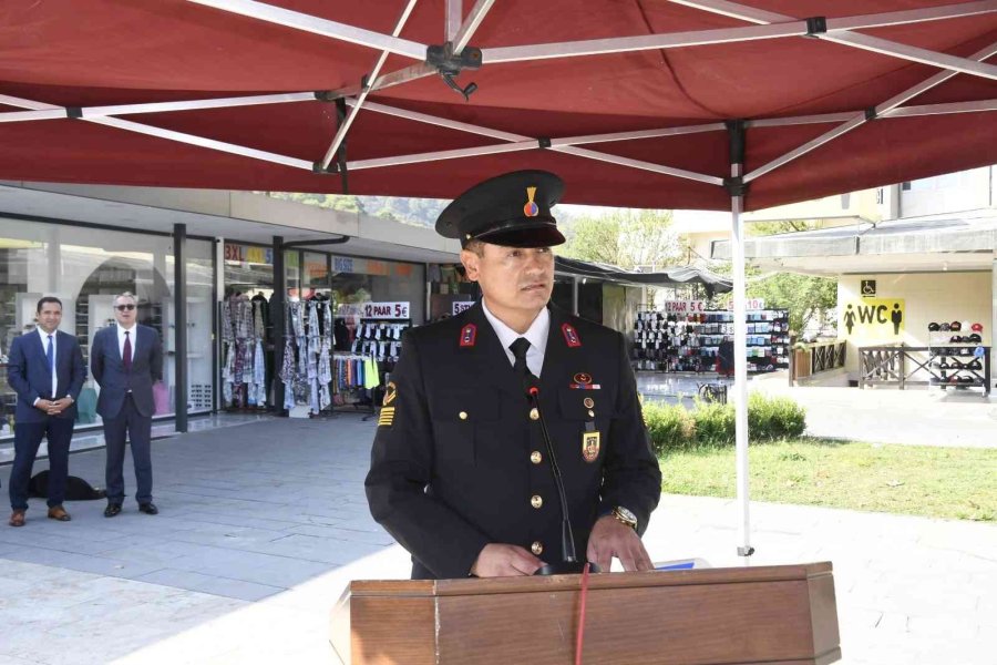 Kemer’de 19 Eylül Gaziler Günü Törenle Kutlandı