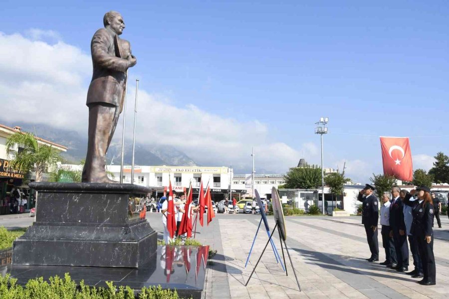 Kemer’de 19 Eylül Gaziler Günü Törenle Kutlandı