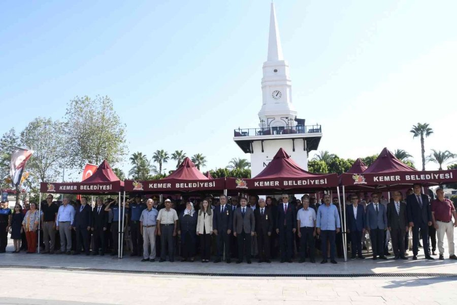 Kemer’de 19 Eylül Gaziler Günü Törenle Kutlandı