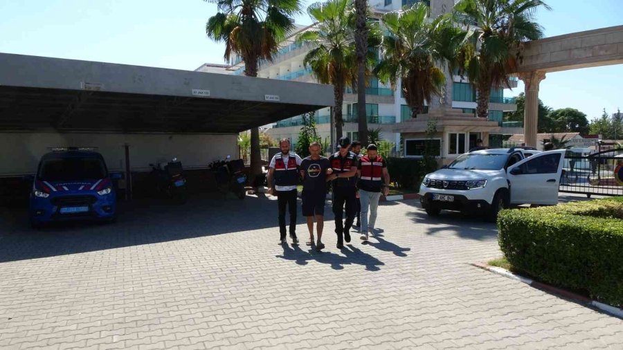 Babasını Çekiçle Öldüren Rus Genç, Özel Ekip Tarafından Yakalandı